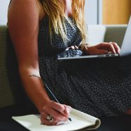 Pour quelles raisons faire appel à un rédacteur web freelance ?
